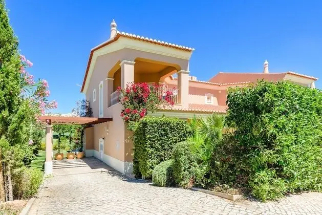 Villa, Sigara İçilebilir