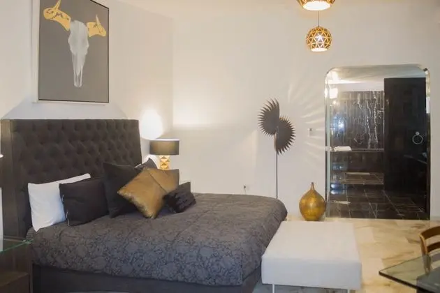 Black Diamond Suite