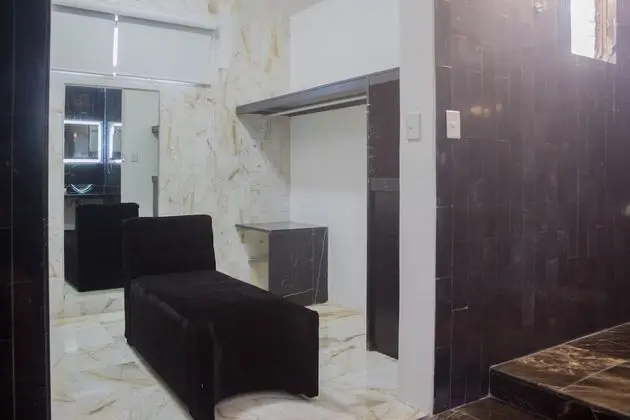 Black Diamond Suite