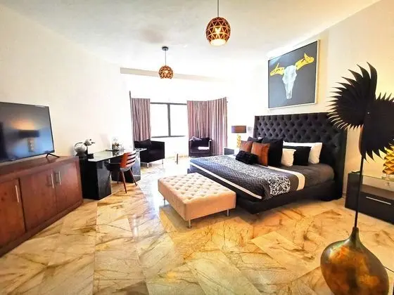 Black Diamond Suite