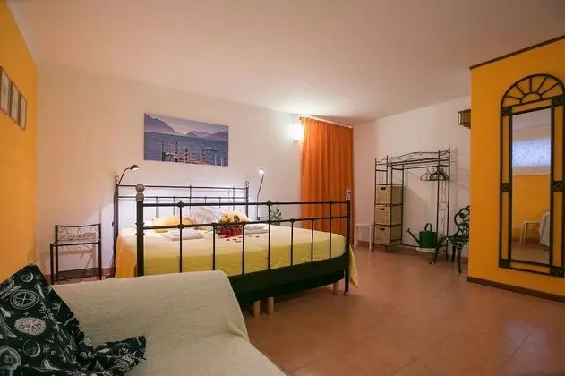 Family Sıra Ev, Birden Çok Yatak, 2 Banyolu, Bahçeli (Casa Margareta)