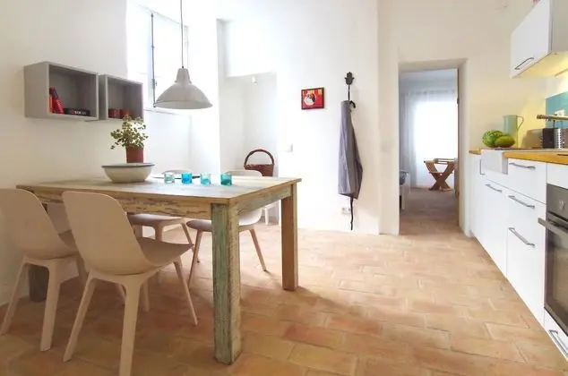 Comfort Sıra Ev, 1 En Büyük (King) Boy Yatak, Sigara İçilmez