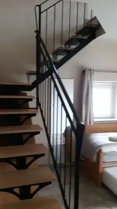 Family Oda, Balkon, Kule