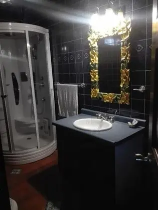 Tek Büyük Yataklı Oda, 1 Büyük (Queen) Boy Yatak, Ortak Banyo