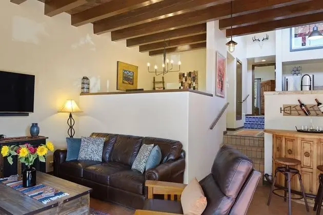 Ev (Casa Mariani - Stylish, Private, Sere)