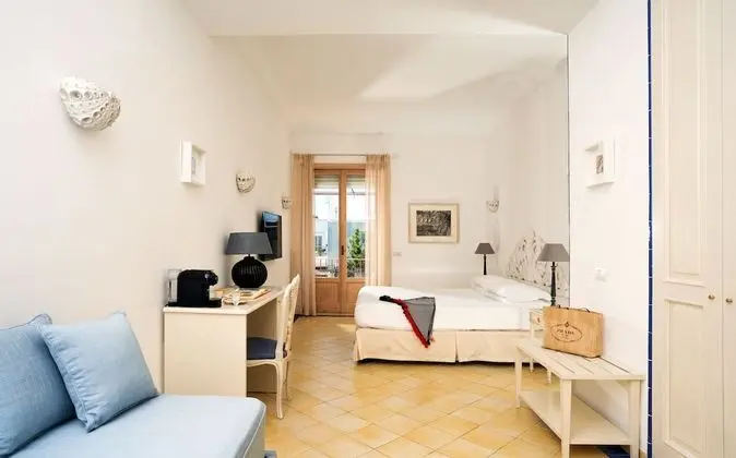 Junior Süit, Balkon, Bahçe Manzaralı