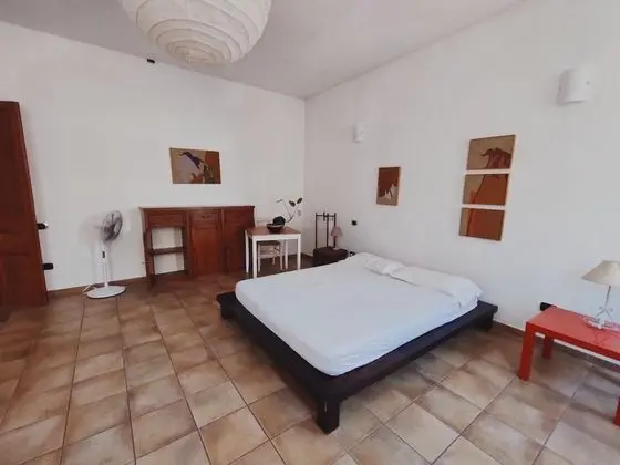 Bedroom with double bed