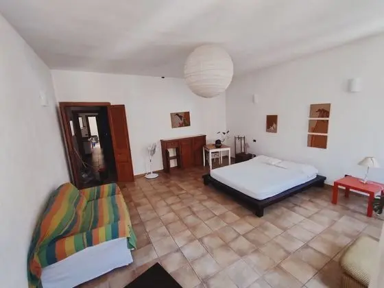 Bedroom with double bed