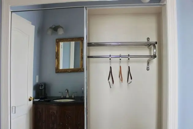 Traditional Süit