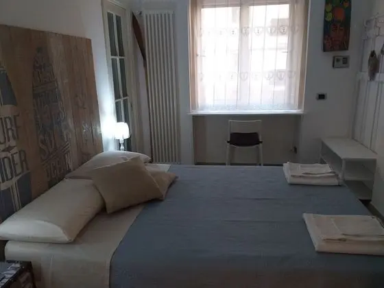 Business Tek Büyük Yataklı Oda, 1 En Büyük (King) Boy Yatak (Camera 1)