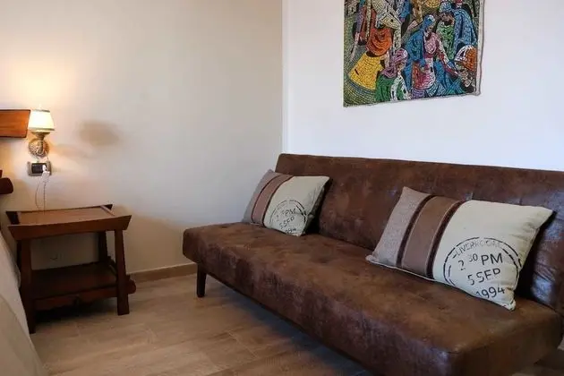 Deluxe Tek Büyük Yataklı Oda, 1 Büyük (Queen) Boy Yatak ve Çekyat, Teras (with Sofabed. Camera 3)