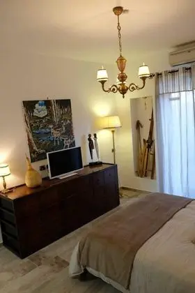 Deluxe Tek Büyük Yataklı Oda, 1 Büyük (Queen) Boy Yatak ve Çekyat, Teras (with Sofabed. Camera 3)