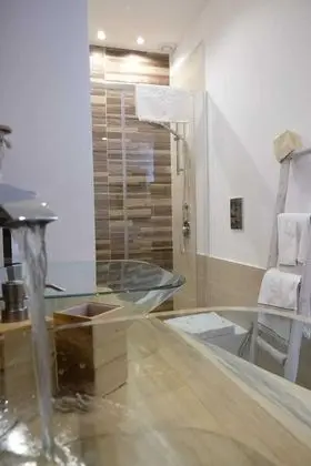 Tek Büyük Yataklı Oda, 1 Büyük (Queen) Boy Yatak, Balkon (Camera 2)