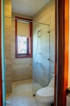 Deluxe Tek Büyük Yataklı Oda (Lotus View)