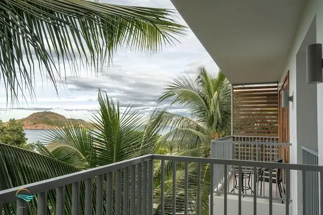 Deluxe Triple Sea View