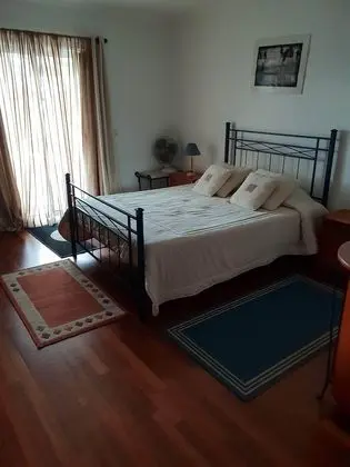 Comfort Oda, 1 Büyük (Queen) Boy Yatak, Sigara İçilebilir, Marina Manzaralı