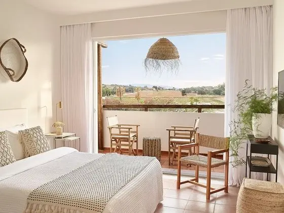 Casa Room Fields View & Private Balcony