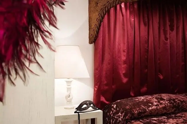 Deluxe Tek Büyük veya İki Ayrı Yataklı Oda