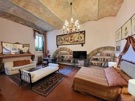 Superior Tek Büyük veya İki Ayrı Yataklı Oda