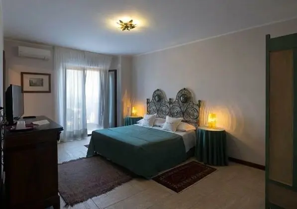 Deluxe Tek Büyük Yataklı Oda, Deniz Manzaralı