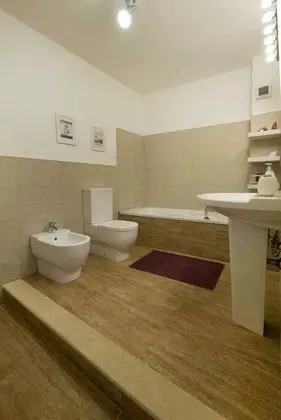 Deluxe Tek Büyük Yataklı Oda, Deniz Manzaralı