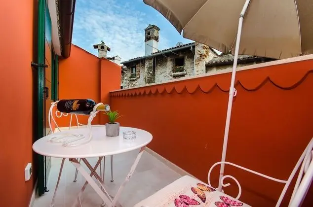Comfort Stüdyo, Balkon
