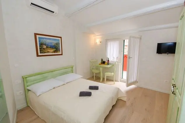 Comfort Stüdyo, Balkon