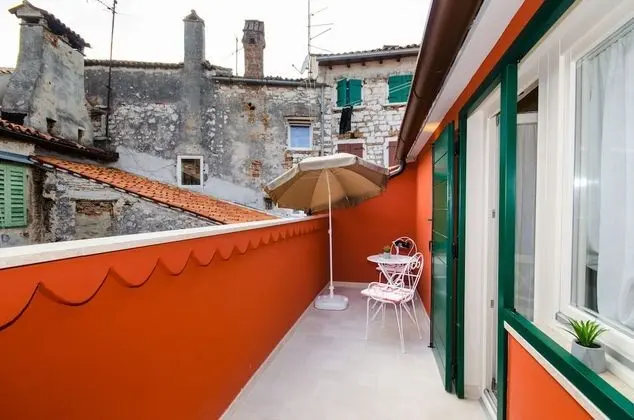 Comfort Stüdyo, Balkon