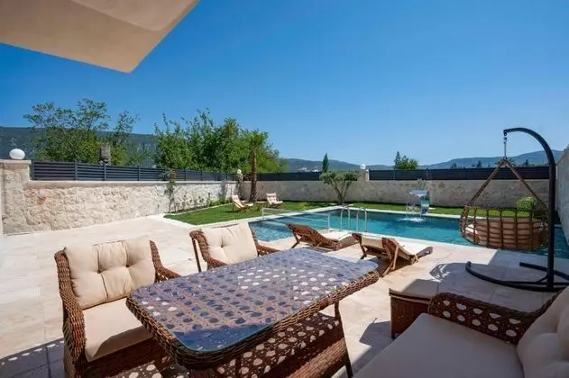 Villa, Dağ veya Havuz Manzaralı, Özel Havuzlu