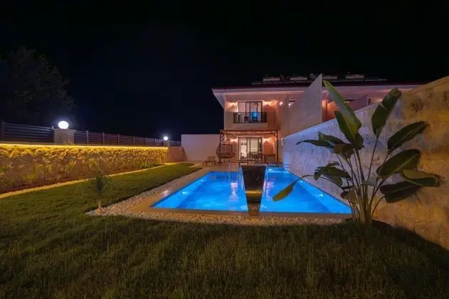 Villa, Havuz ve Bahçe Manzaralı, Özel Havuzlu