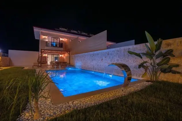 Villa, Havuz ve Bahçe Manzaralı, Özel Havuzlu