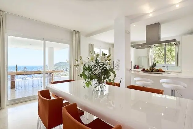 Luxury Villa, 4 Yatak Odası