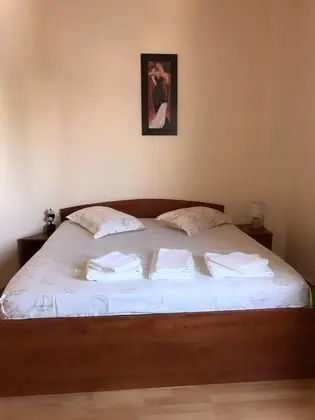 Tek Büyük Yataklı Oda, 1 Yatak Odası, Buzdolabı ve Mikrodalga