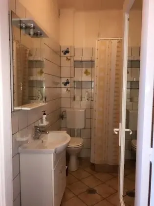 Tek Büyük Yataklı Oda, 1 Yatak Odası, Buzdolabı ve Mikrodalga