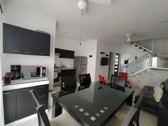 Family Ev, 3 Yatak Odası, Mutfak, Havuz Kenarı