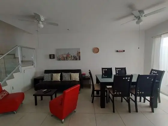 Family Ev, 3 Yatak Odası, Mutfak, Havuz Kenarı