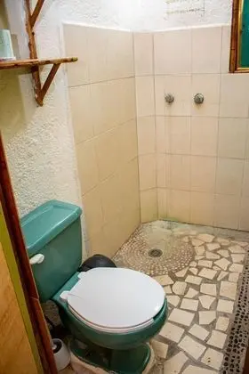 Basic Bungalov, 2 Yatak Odası, Sigara İçilebilir, Küçük Mutfak