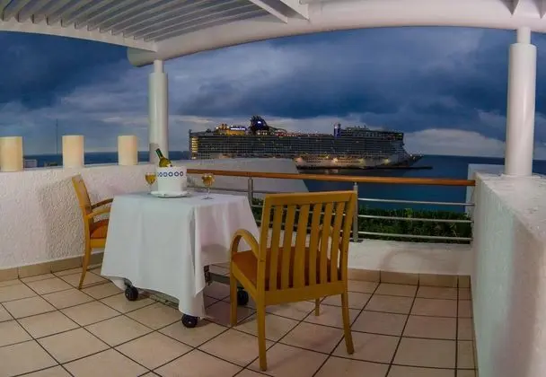 1 Çift ​​kişilik Yatak Deluxe Ocean View