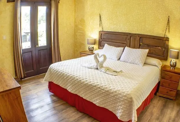 Tek Büyük Yataklı Oda, 1 Çift Kişilik Yatak