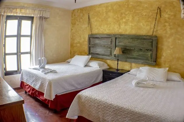 Üç Kişilik Oda, 3 Tek Kişilik Yatak