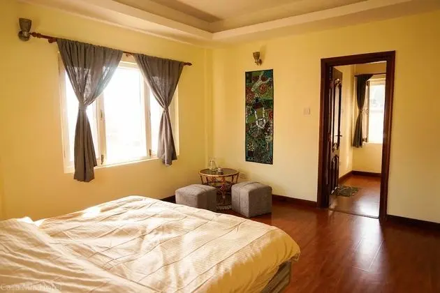 Deluxe Tek Büyük Yataklı Oda, 1 Büyük (Queen) Boy Yatak, Küvet, Şehir Manzaralı