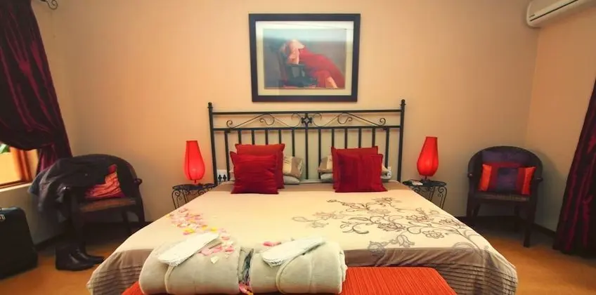 Deluxe Oda, 1 Yatak Odası, Bahçe Manzaralı, Avlu