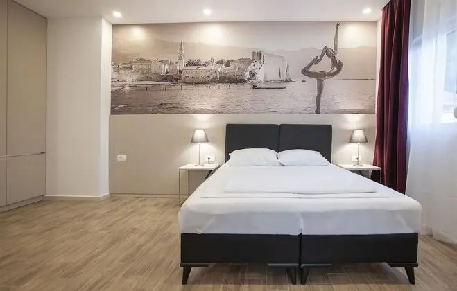 Deluxe Tek Büyük Yataklı Oda (Extra Bed)