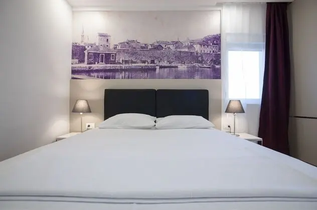 Standard Tek Büyük veya İki Ayrı Yataklı Oda, Balkon