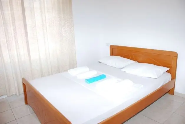 Tek Büyük Yataklı Oda, Balkon