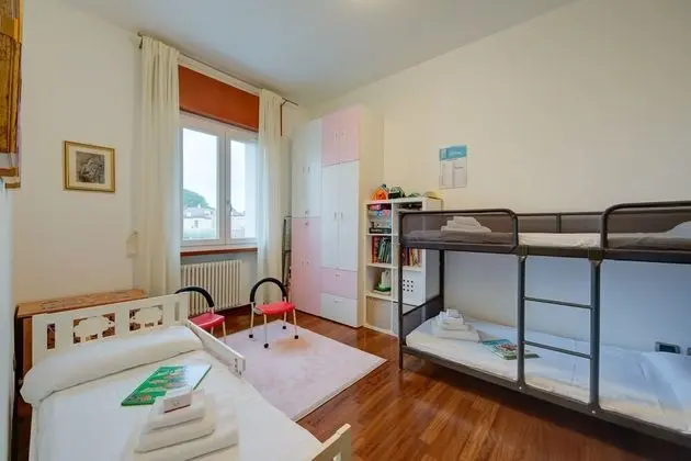 Family Apart Daire, Birden Çok Yatak, Bahçeli (Casa Michelangelo)