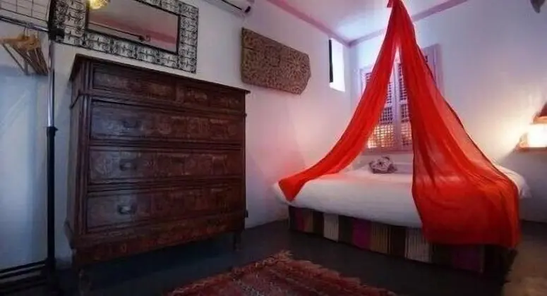 Superior Oda, 1 Büyük (Queen) Boy Yatak