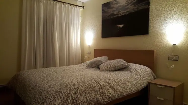 Tek Büyük Yataklı Oda, Kısmi Deniz Manzarası