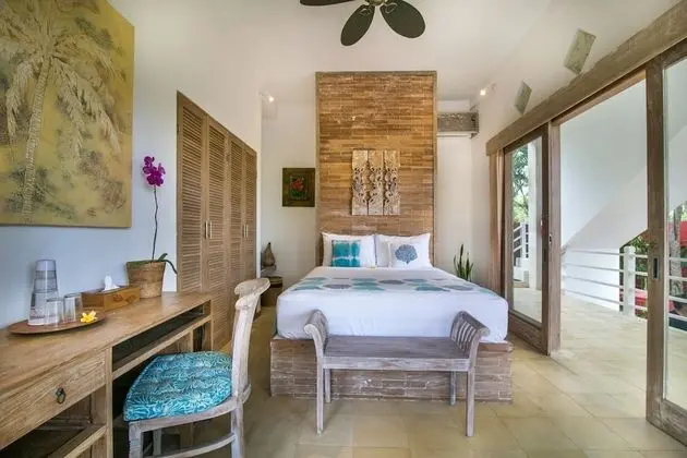 Villa, Kişiye Özel Havuzlu, Kısmi Deniz Manzaralı
