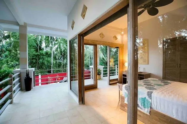 Villa, Kişiye Özel Havuzlu, Kısmi Deniz Manzaralı